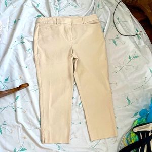 Loft curvy  tan capris sz 12 EUC